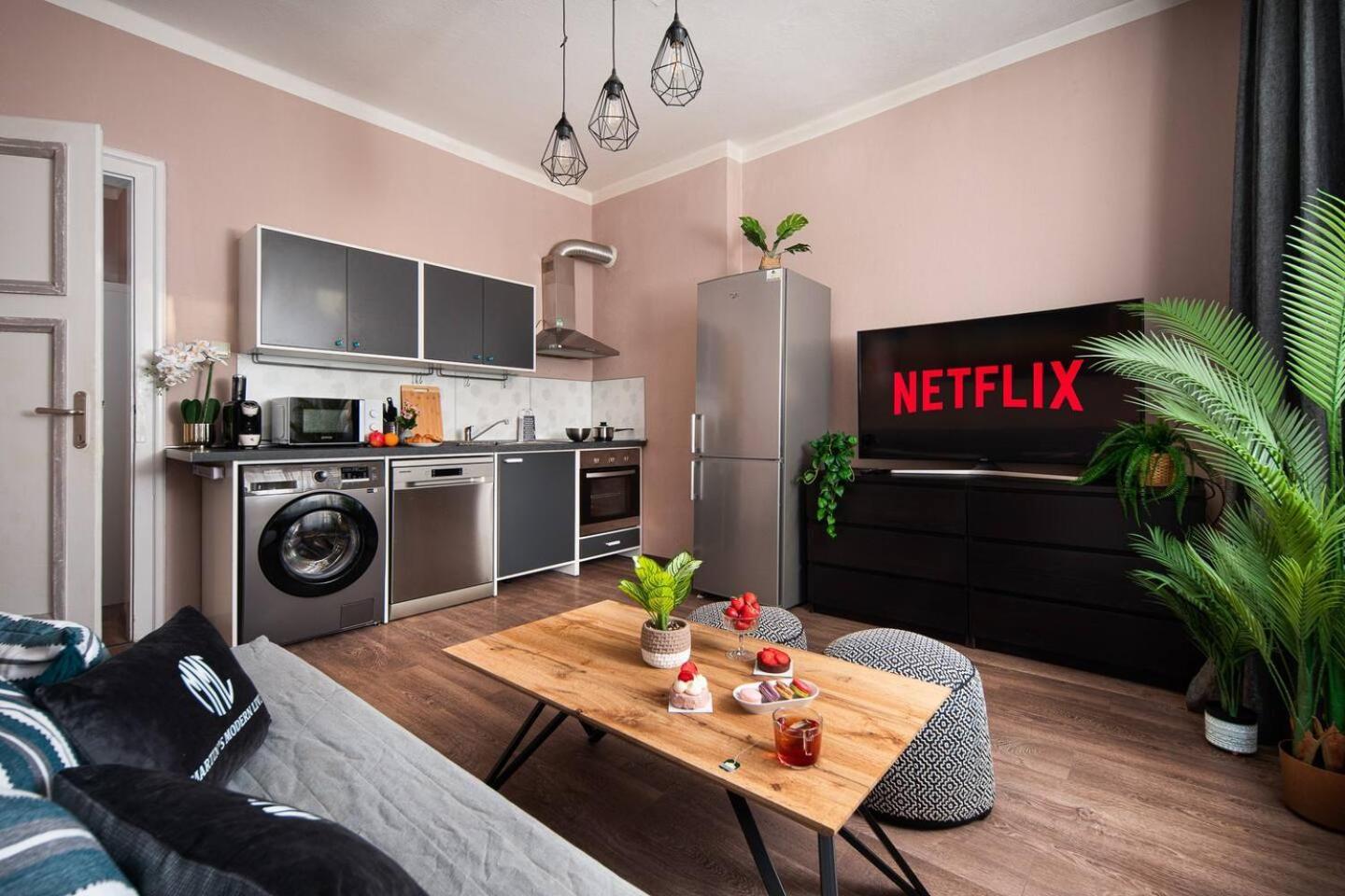 Apartament Calmness In The Busy City Center